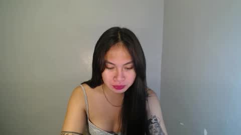Snapshot of pinay_jenxx chatting on 10-10-25, 10:03 Jen online show from 10-10-25, 10:03