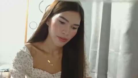 Snapshot of pinayjessaxxx chatting on 05-27-26, 10:45 pinayjessaxxx online show from 05-27-26, 10:45