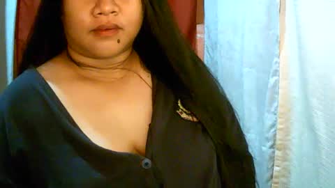 pinayjona online show from 12-23-24, 02:39