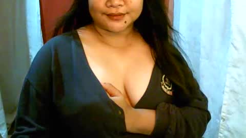 pinayjona online show from 01-22-25, 12:27