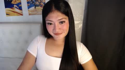 Snapshot of pinaymelanie chatting on 05-23-26, 10:47 pinaymelanie online show from 05-23-26, 10:47