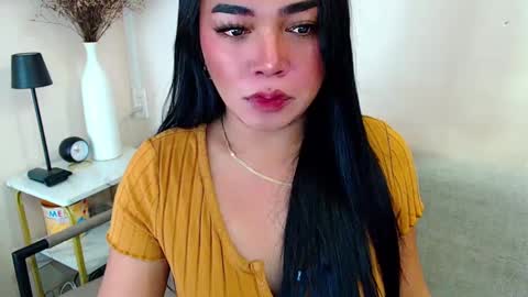 Snapshot of pinaymorena69 chatting on 12-28-24, 09:19 Just cath online show from 12-28-24, 09:19