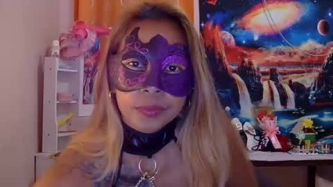 pinaymorena_renelda online show from 04-07-26, 01:44
