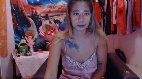 pinaymorena_renelda online show from 06-25-26, 08:41