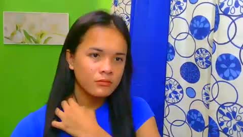 pinaymorena_rhowe online show from 12-02-24, 12:09