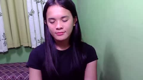 pinaymorena_rhowe online show from 12-27-24, 04:10