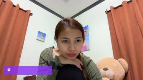Snapshot of pinaypetite971689 chatting on 11-10-25, 12:04 pinaypetite971689 online show from 11-10-25, 12:04