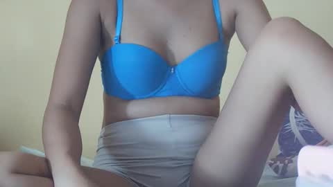 pinaysweet_couple online show from 11-12-25, 03:29
