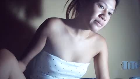 Snapshot of pinaysweet_couple chatting on 04-09-26, 03:06 pinaysweet_couple online show from 04-09-26, 03:06