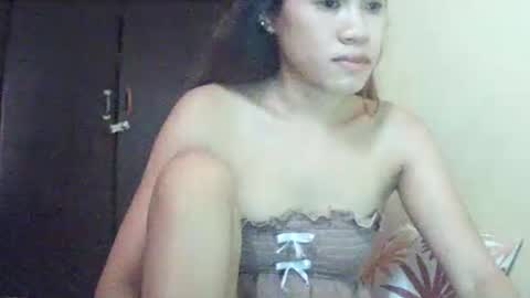 Snapshot of pinaysweet_couple chatting on 04-21-26, 03:13 pinaysweet_couple online show from 04-21-26, 03:13