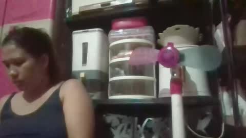 Snapshot of pinaythali08 chatting on 04-17-26, 01:36 PinayThali08 online show from 04-17-26, 01:36