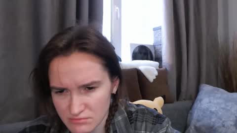       online show from 01-11-25, 06:35