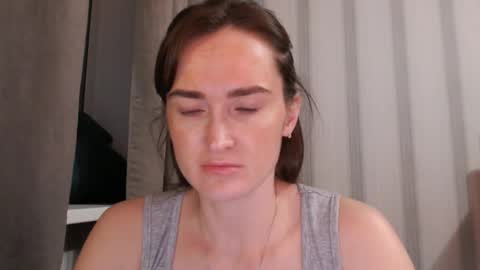       online show from 09-11-25, 06:52