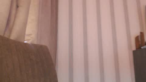       online show from 10-30-25, 07:10