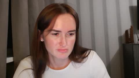       online show from 12-05-25, 05:42