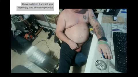 pini_z online show from 12-21-24, 09:47