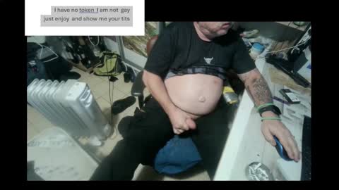 pini_z online show from 12-24-24, 09:00