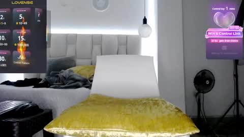 tiffany online show from 02-25-25, 11:22