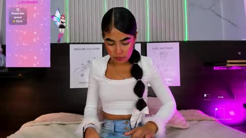 pink_as online show from 09-19-25, 01:01