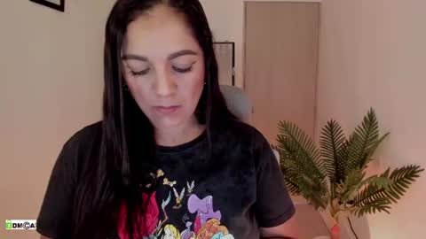 Eli online show from 06-20-26, 01:58