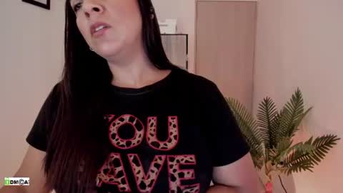 Eli online show from 06-26-26, 03:38