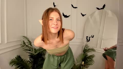 Muse online show from 10-31-25, 01:45