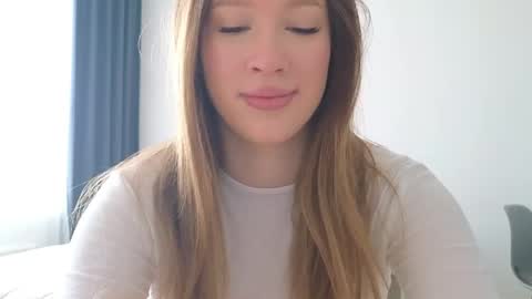   online show from 04-01-26, 03:18