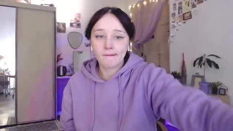 Sony online show from 11-16-25, 06:57