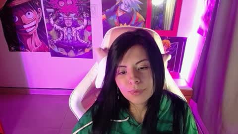 Snapshot of pink_yuii chatting on 03-09-25, 12:53 pink_yuii online show from 03-09-25, 12:53