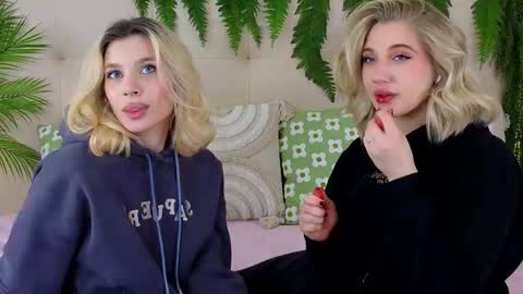 Adele online show from 10-14-25, 09:10