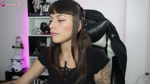 Snapshot of pinkcatlive chatting on 02-10-26, 04:22 Emily online show from 02-10-26, 04:22