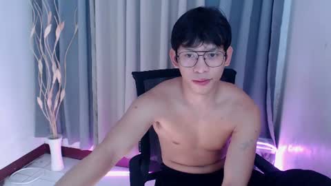 Snapshot of pinkcock_froi chatting on 06-12-26, 02:54 froi online show from 06-12-26, 02:54