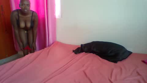 Snapshot of pinkdomina01 chatting on 06-03-26, 08:28 pinkdomina01 online show from 06-03-26, 08:28