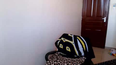 Snapshot of pinkdomina01 chatting on 06-05-26, 11:27 pinkdomina01 online show from 06-05-26, 11:27