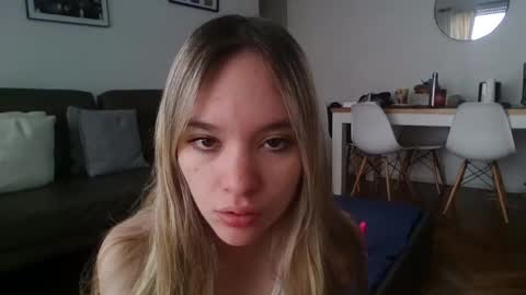 Pinkilola online show from 12-11-24, 03:15