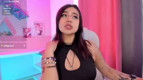 PINKK online show from 09-11-25, 01:11