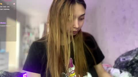 Snapshot of pinkncrazy chatting on 09-18-25, 06:15 HERES ALICE WELCOME EVERYONE LOVENSE DOMI REACT TO YOUR TIPS LETS MAKE A GREAT SHOW TOGETHER online show from 09-18-25, 06:15