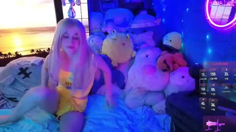 Gwenie online show from 10-07-25, 10:29