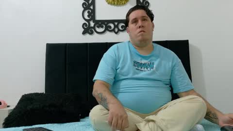 pinkqueen23 online show from 06-07-26, 02:59