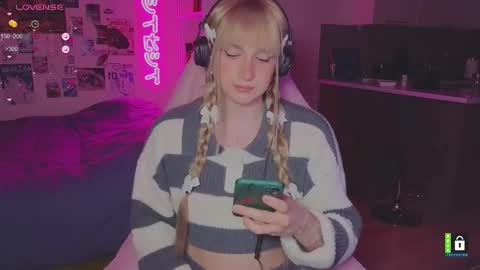 pinkvenom_ online show from 02-28-26, 03:24