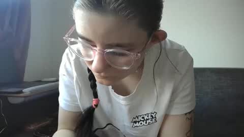 Snapshot of pinkwife97 chatting on 10-20-25, 01:11 pinkwife97 online show from 10-20-25, 01:11