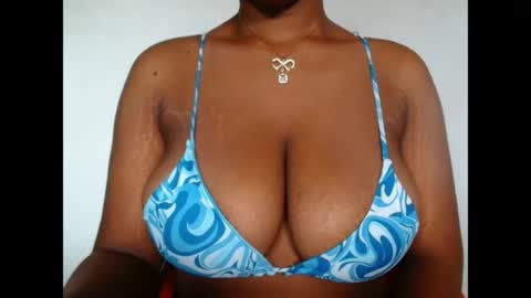 Snapshot of pinkxsugar chatting on 04-29-26, 10:08 pinkxsugar online show from 04-29-26, 10:08