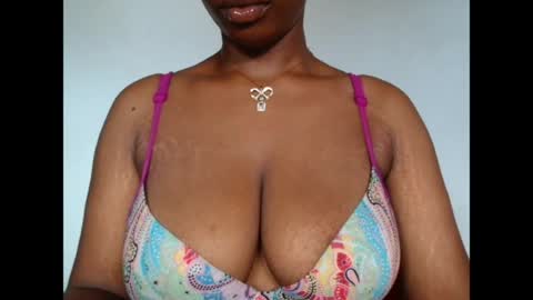 Snapshot of pinkxsugar chatting on 05-14-26, 11:39 pinkxsugar online show from 05-14-26, 11:39