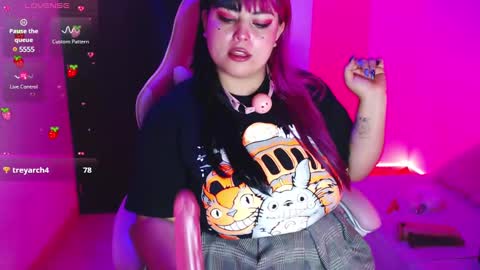 Snapshot of pinky_sexxx chatting on 02-16-25, 01:03 Pau online show from 02-16-25, 01:03