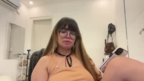 Rose online show from 07-25-26, 10:29