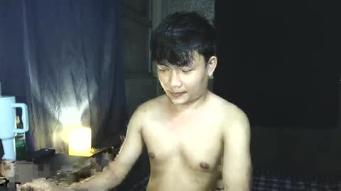 Snapshot of pinoy_petitehugecock chatting on 11-09-25, 09:18 alex online show from 11-09-25, 09:18