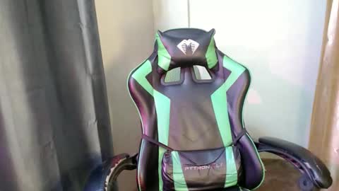 pinoy_shyboy69 online show from 04-13-26, 07:41