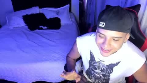 Pipe Rodriguez online show from 02-08-25, 04:14