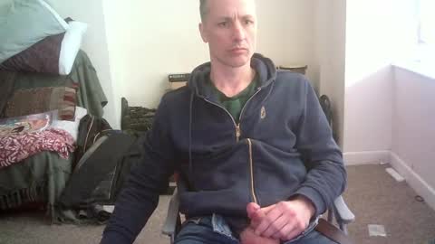 pipers1111 online show from 05-19-26, 03:40