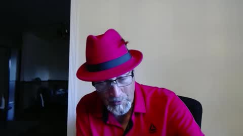 Snapshot of pipewizard chatting on 05-13-26, 11:00 pipewizard online show from 05-13-26, 11:00